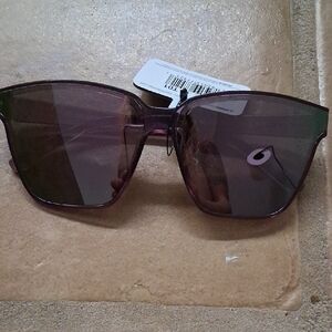 Foster Grant Women's Purple Frame Sunglasses